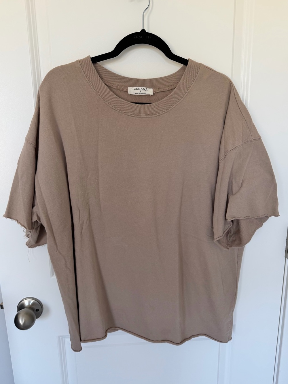 Zenana Outfitters Oversized Short Sleeve Crewneck T‑Shirt in Taupe - Picture 1 of 8